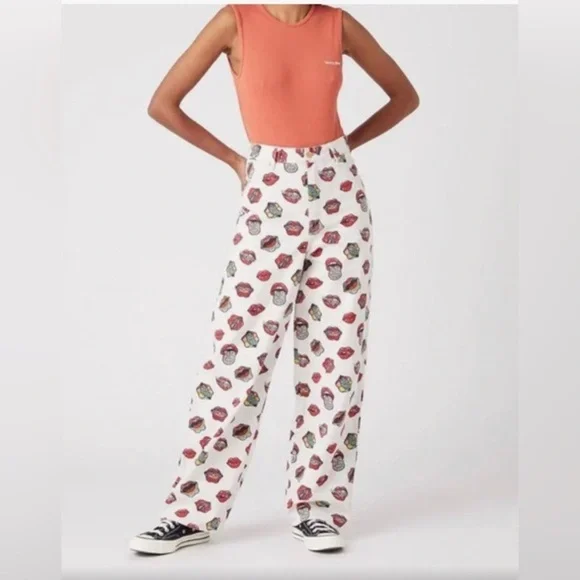 Wrangler Read My Lips Jeans Barrel 652 High Rise Barrel jeans size 27x31 new - Picture 2 of 9